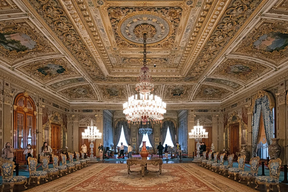 dolmabahçe sarayı